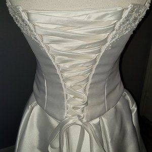 Bridal/wedding gown 2 piece